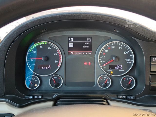 Standaard trekker MAN TGX 18.500 4X2 BLS / Retarder / 2 Tanks