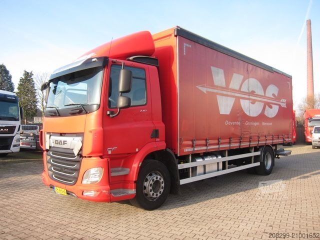 Camion plateau avec bâche DAF CF 230 19T Schiebeplane LBW Portalturen