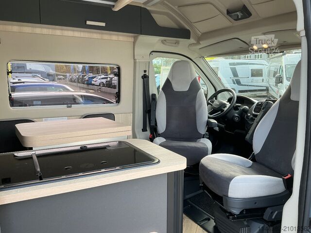Fourgon tôlé CHALLENGER VAN FAMILY & SPORT (F&S) ZUBEHÖR + CONNECT PAKET