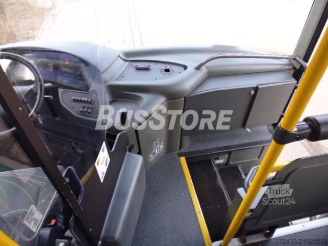 Autocar interurbain MERCEDES-BENZ O 550 L Integro