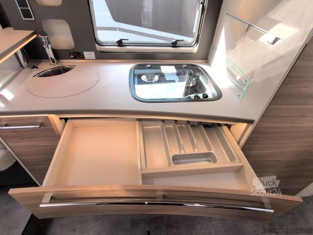 Integraal camper DETHLEFFS Grand Alpa I 6820-2 RUNDSITZGRUPPE+EINZELBETTEN