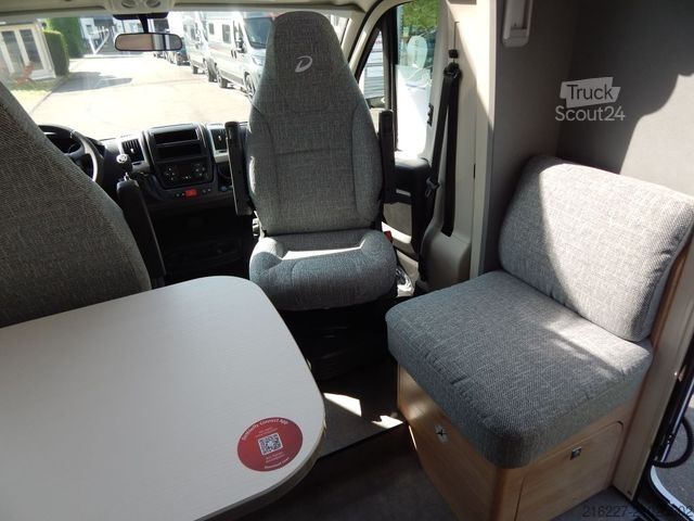 Half-integraal camper DETHLEFFS Just Camp T 7052 EB AB NOVEMBER 25+EINZELBETTEN+