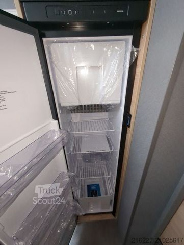 Half-integraal camper DETHLEFFS Dog-Liner TE 741 Hundekomfort+EINZELBETTEN