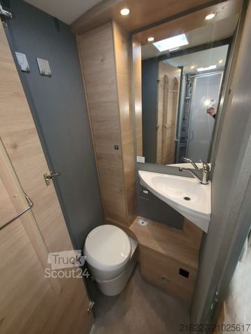 Half-integraal camper DETHLEFFS Dog-Liner TE 741 Hundekomfort+EINZELBETTEN