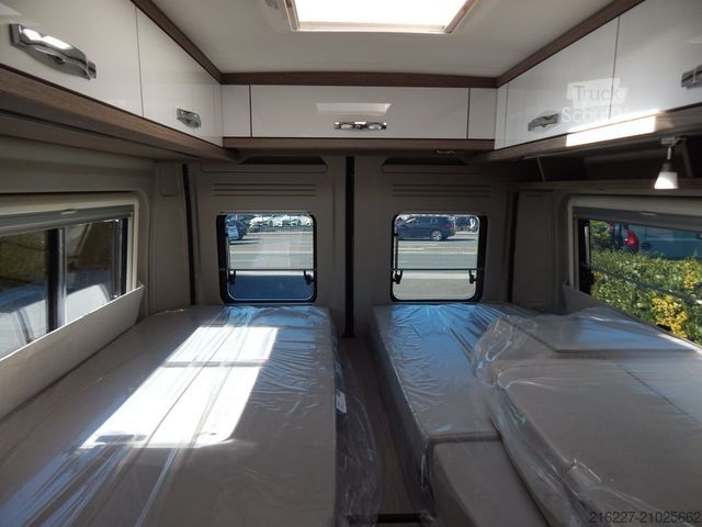 Camping-car PÖSSL D-Line Roadcruiser Autonomous Driving Paket