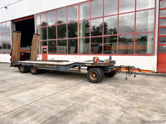 Tieflader Anhänger Müller Mitteltal T3  3 Achs Tieflader mit ABS
