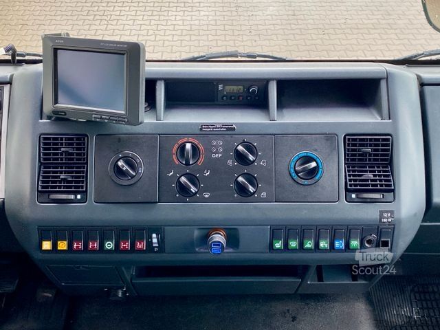 Tre-sidet tipbil MAN LE 10.220 4x4 BB | 3x Sitze*Schild & Hydraulik