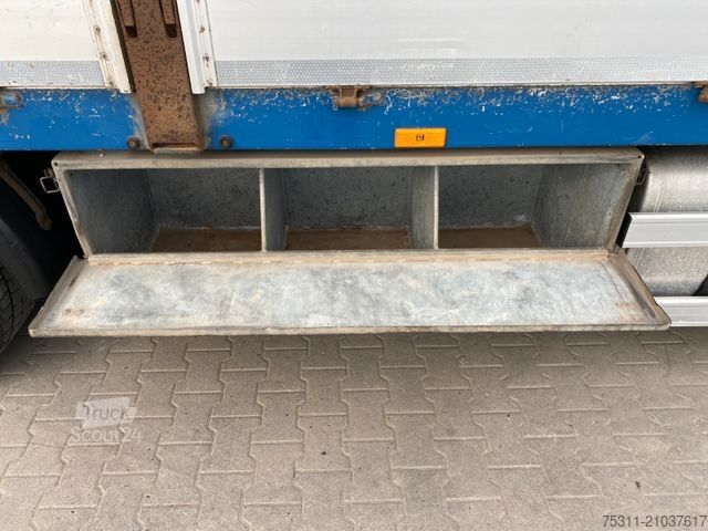 Valník MERCEDES-BENZ 1829 Axor| 5x Sitze*8x-Gang manuell*AHK*AC*Temp.