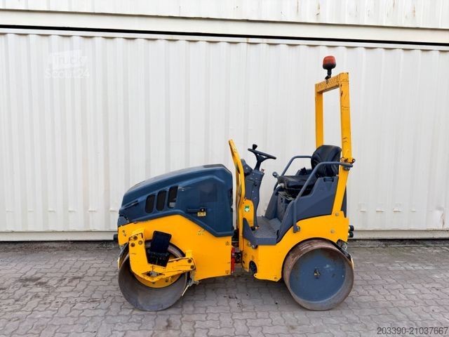 Одно-барабанний каток HAMM HD10C VV / 2016 BJ / 589 Stunden