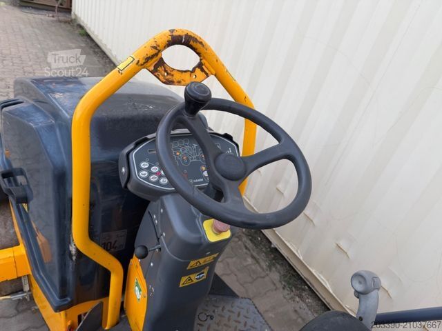 Одно-барабанний каток HAMM HD10C VV / 2016 BJ / 589 Stunden