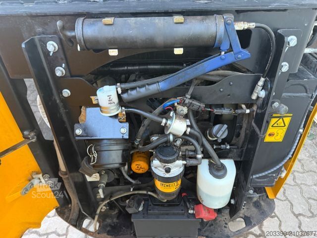 Mini-pelle JCB 16C-1 /2020 BJ/ 1.122 H / verbr. Laufwerk