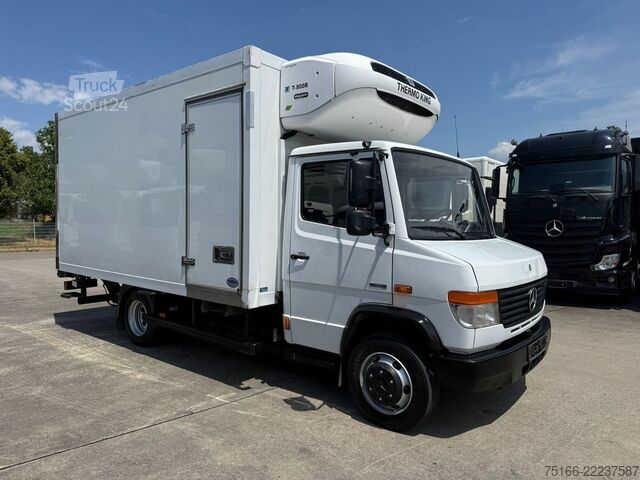 Hladilni dostavnik MERCEDES-BENZ VARIO 816 D Kühlkoffer 4 m LBW 1 TO.*TK T 800 R