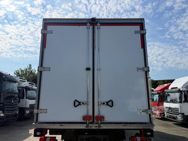 Camion frigorific MERCEDES-BENZ ATEGO 1524 L Tiefkühlkoffer 7,45 m LBW MBB 1,5 T
