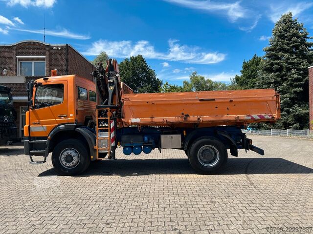 Camion basculante trilateral MERCEDES-BENZ 1828 3Skipper + PKG 12001 Kran 4x2