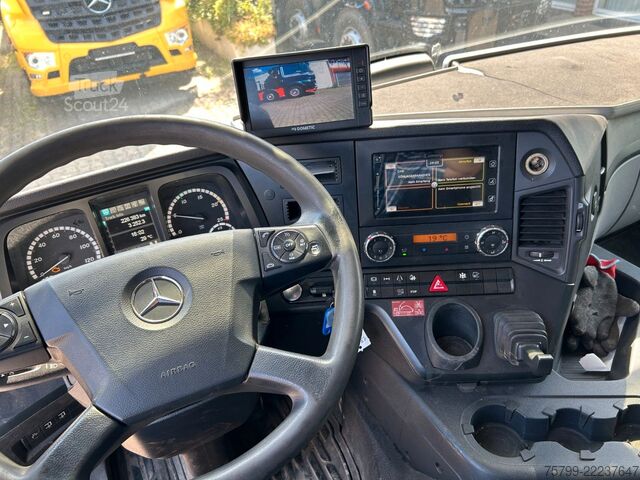 Camião porta-contentores de gancho MERCEDES-BENZ 1836 Antos Abroller 4x2