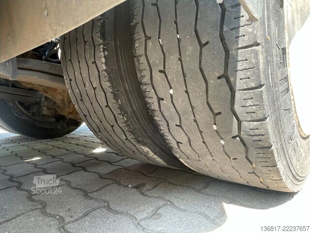 Standard SZM SCANIA R440 4x2 Highline Lowliner Standhei. vollversp.