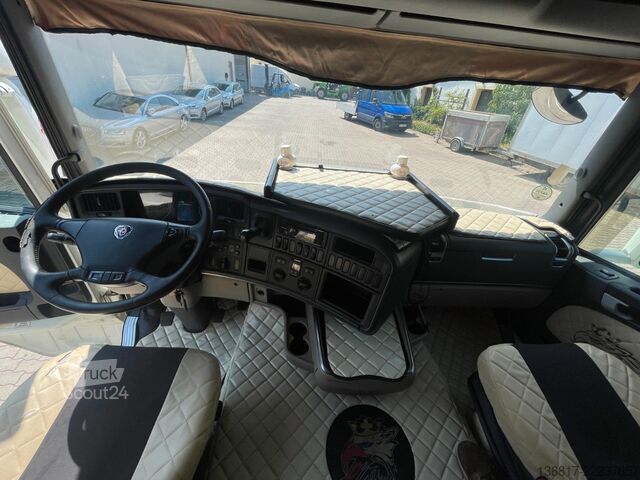 Standard SZM SCANIA R440 4x2 Highline Lowliner Standhei. vollversp.