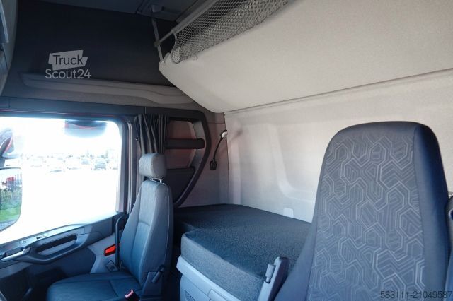 Tracteur routier standard SCANIA R 450 / LOWDECK / MEGA / OPONY 100% /  2021  / 