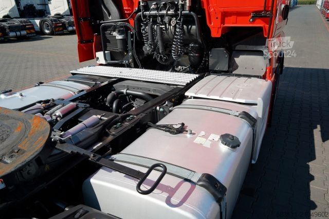 Tracteur routier standard MAN TGX 18.510 / LOW DECK / MEGA / RETARDER / REGULO