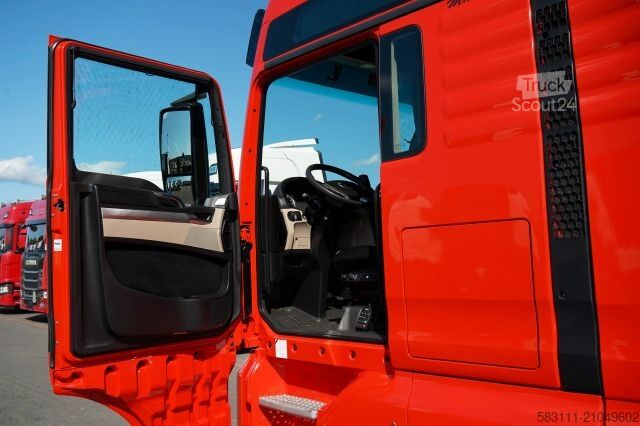 Tracteur routier standard MAN TGX 18.510 / LOW DECK / MEGA / RETARDER / REGULO