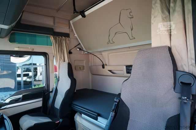 Tracteur routier standard MAN TGX 18.510 / LOW DECK / MEGA / RETARDER / REGULO