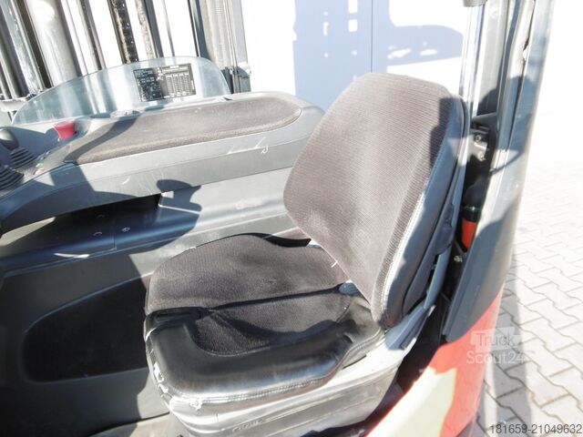 Chariot à mât rétractable LINDE R 14 - 01