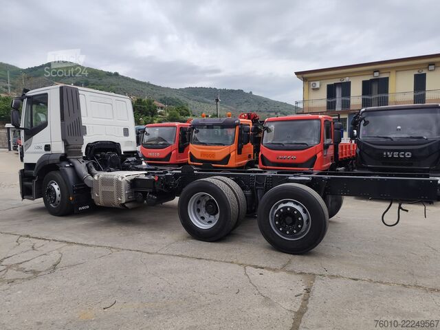 тристранен самосвал Iveco STRALIS 260S31