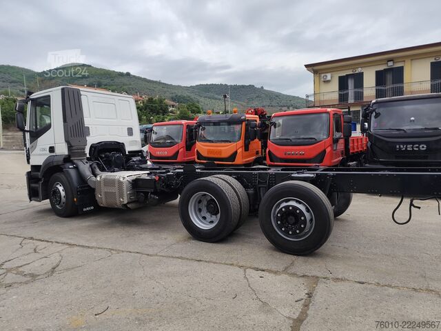 тристранен самосвал Iveco STRALIS 260S31