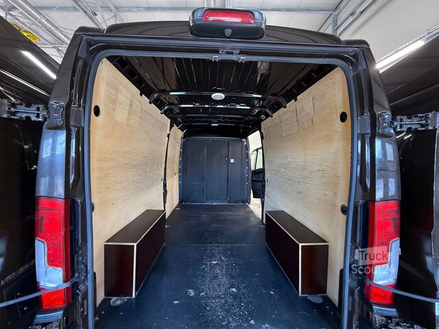 Furgon blaszak FIAT Ducato L3H2 UPS BROWN 2.3 MJT 140 POST PACK