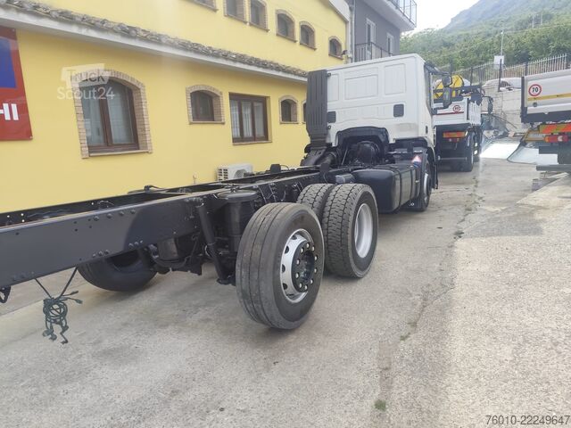 Dreiseitenkipper LKW Iveco STRALIS 260S31