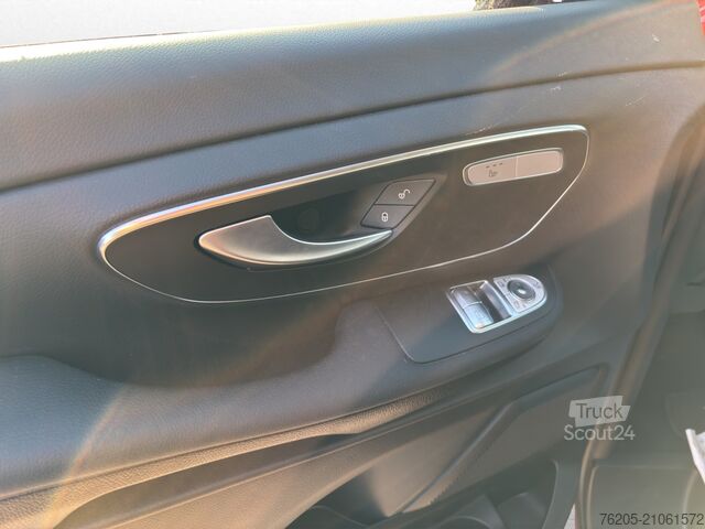 Minibüs Mercedes-Benz V 220 d STYLE Lang ACC AHK AUT Akustikglas Kam.