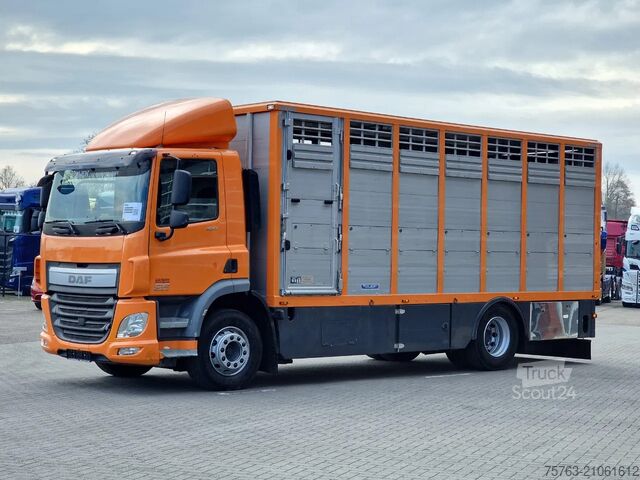 Veetransport DAF CF 400 4x2 - Menke Livestock 1 deck 16.48M2 - E...