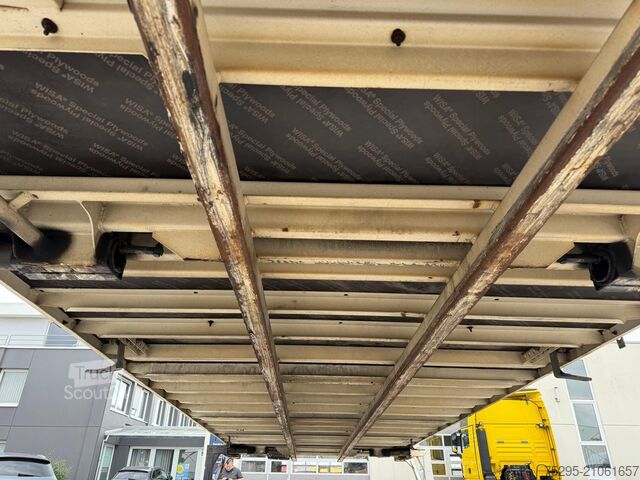 Commercial vehicle Krone 730 ALU BDF Koffer Brücke Container Textilblech