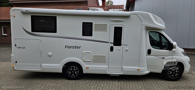 Half-integraal camper Euramobil Forster 741QB