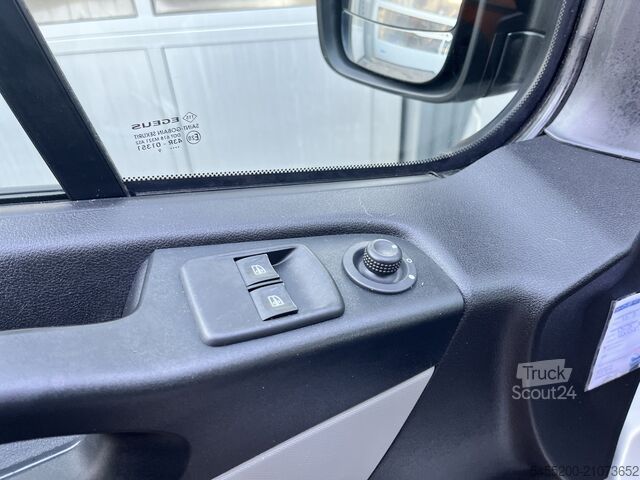 Passenger bus Renault Trafic Passenger 1.6 dCi 120pk BTW / BPM VRIJ!!...