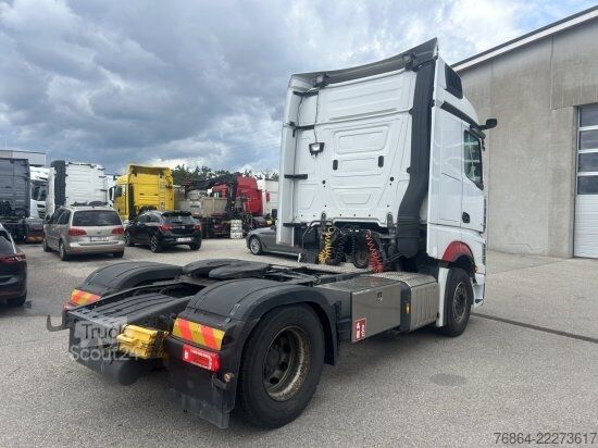Standardní tahač MERCEDES-BENZ ACTROS 1845 BL STREAM MIRROW CAM