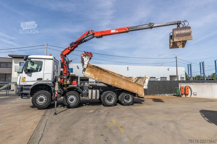 Sklápač so žeriavom MERCEDES ACROCS 3243 BB+BIBENNE+ BAE HYDR+FASSI 16T/m+2EXT