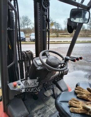 Carrello elevatore fuoristrada Manitou ME 425 C 2,5 t Elektro