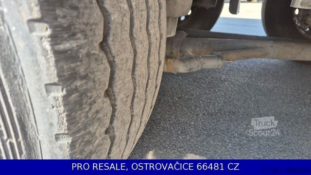 Semirreboque silo FELDBINDER EUT 40.3 SILOCISTERNA - 2 KAMMERN - 40 m3