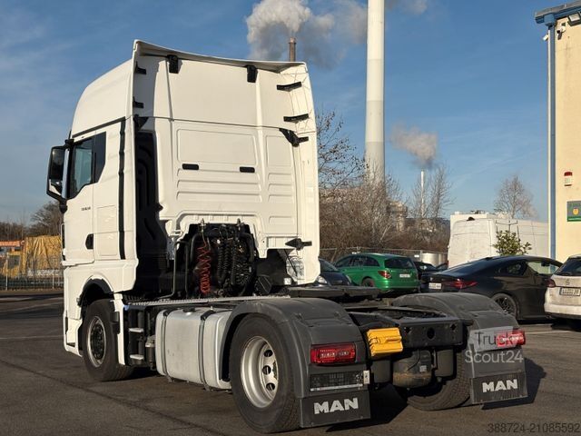 Standard SZM MAN TGX 18510*Intarder*Kühlbox*Navi*Klima*TÜV*2Tanks