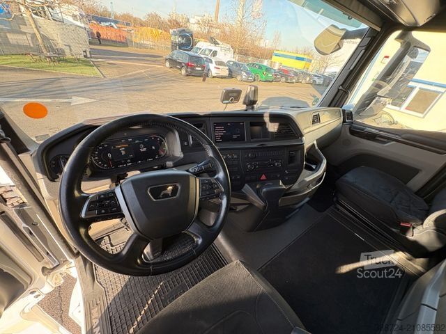Standard SZM MAN TGX 18510*Intarder*Kühlbox*Navi*Klima*TÜV*2Tanks