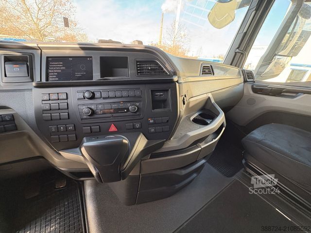 Standard SZM MAN TGX 18510*Intarder*Kühlbox*Navi*Klima*TÜV*2Tanks