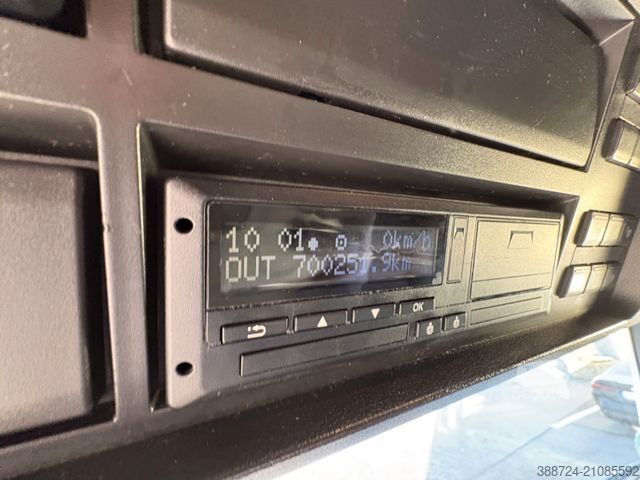 Standard SZM MAN TGX 18510*Intarder*Kühlbox*Navi*Klima*TÜV*2Tanks