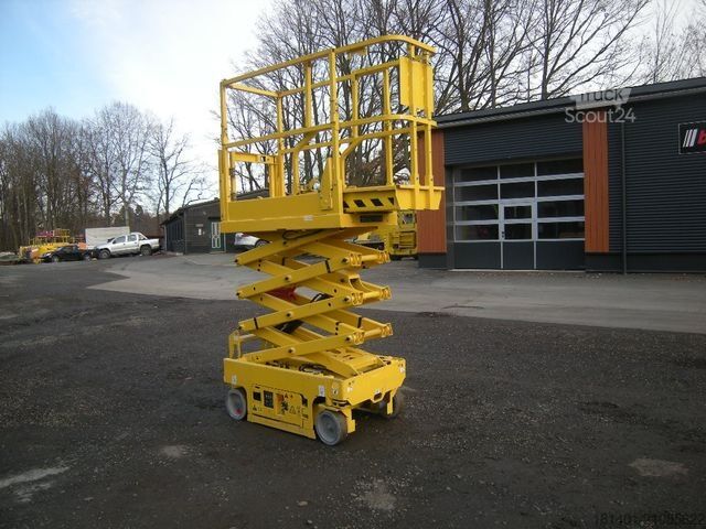 Work platform GENIE GS 1330, Scherenarbeitsbühne Genie 5,9 m