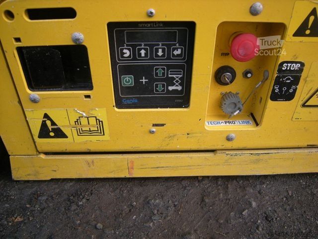 Work platform GENIE GS 1330, Scherenarbeitsbühne Genie 5,9 m