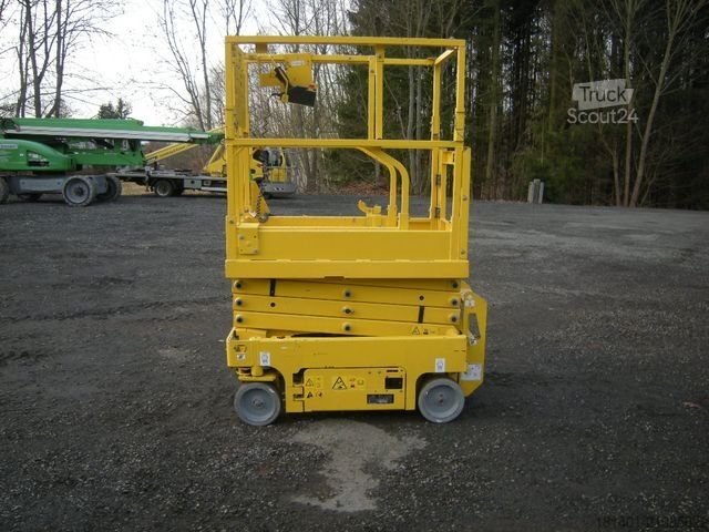 Work platform GENIE GS 1330, Scherenarbeitsbühne Genie 5,9 m