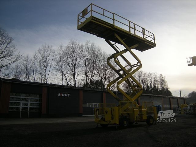 Arbeitsbühne GENIE Genie GS 3384 RT, Scherenbühne 12 m