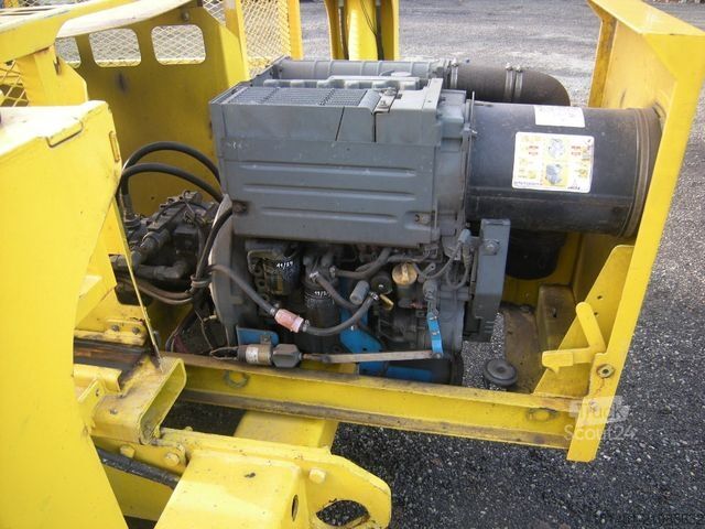 Arbeitsbühne GENIE Genie GS 3384 RT, Scherenbühne 12 m