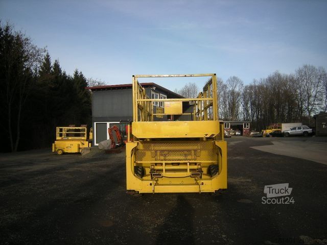 Arbeitsbühne GENIE Genie GS 3384 RT, Scherenbühne 12 m