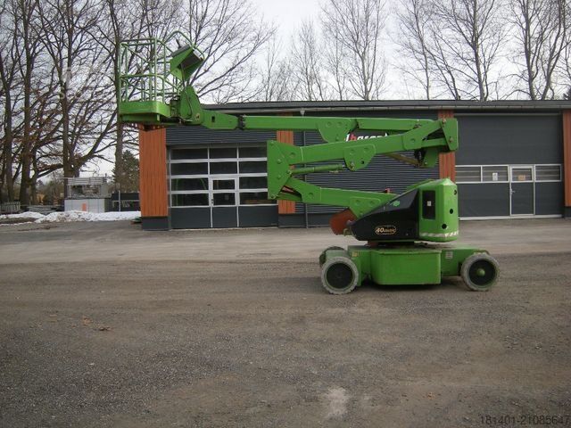 Arbeitsbühne JLG JLG N40 E  Gelenkteleskoparbeitsbühne 14 m